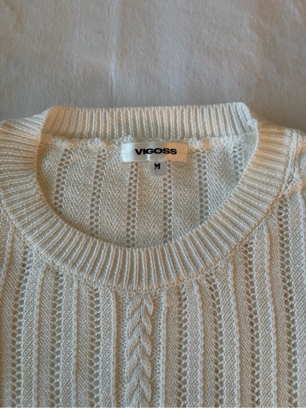 Like New, Vigoss, Size M, White Knit Short-Sleeve Sweater with Black Stripe Trim - Picture 4 of 15